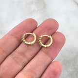Candongas 1.55gr / 1.1cm / Esmeraldas 21Pts Oro Amarillo 18K (Joya)
