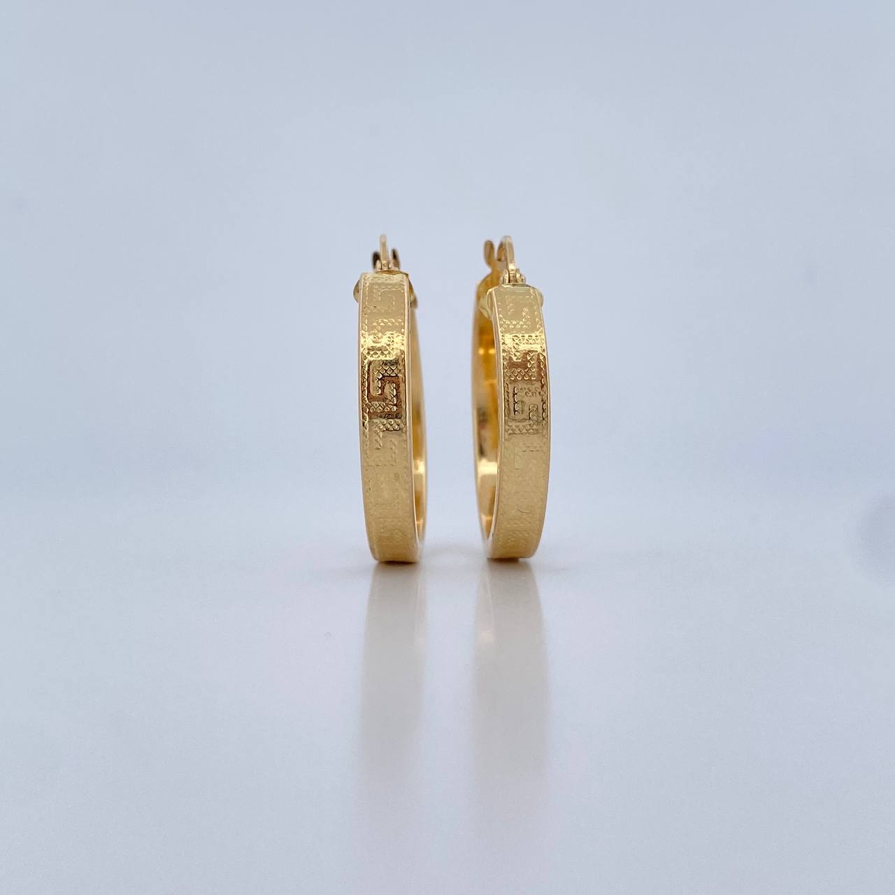 Candongas Tribal 3.15gr / 2.8cm / Oro 18K $