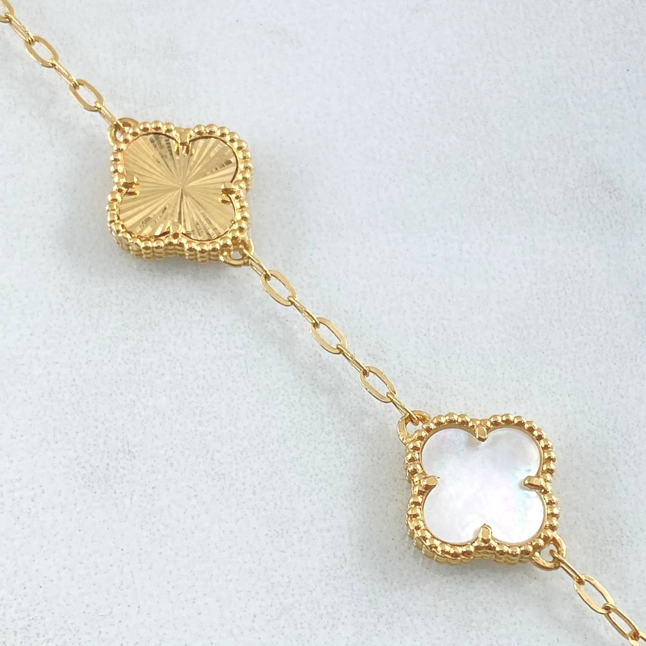 Pulso Aro Seguido Trebol 7.1gr / 18cm-19cm / Nac.Esp. Oro 18K -