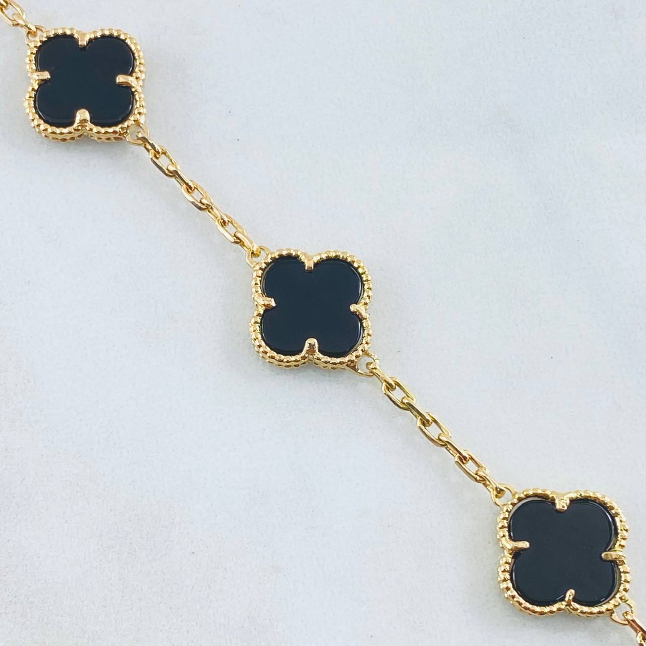 Pulso Aro Seguido Trebol 12.6gr / 18cm / Nac.Esp. Oro 18K -