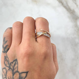 Anillo Cruzado 3.6gr / T6 1/4 / Oro 18K