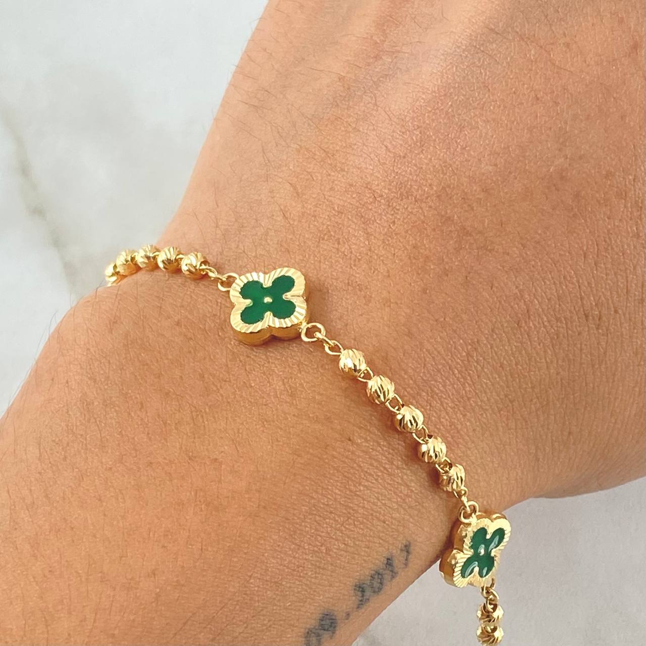 Pulso Militar Trebol 4.95gr / 19cm / Oro 18K -