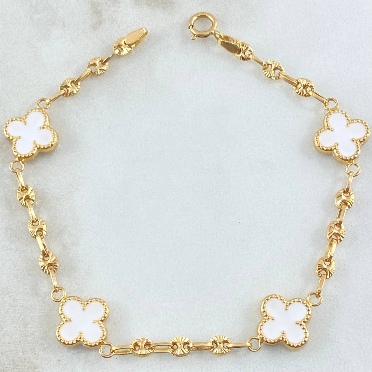 Pulso GC Trebol 3.9gr / 18cm / Oro 18K -