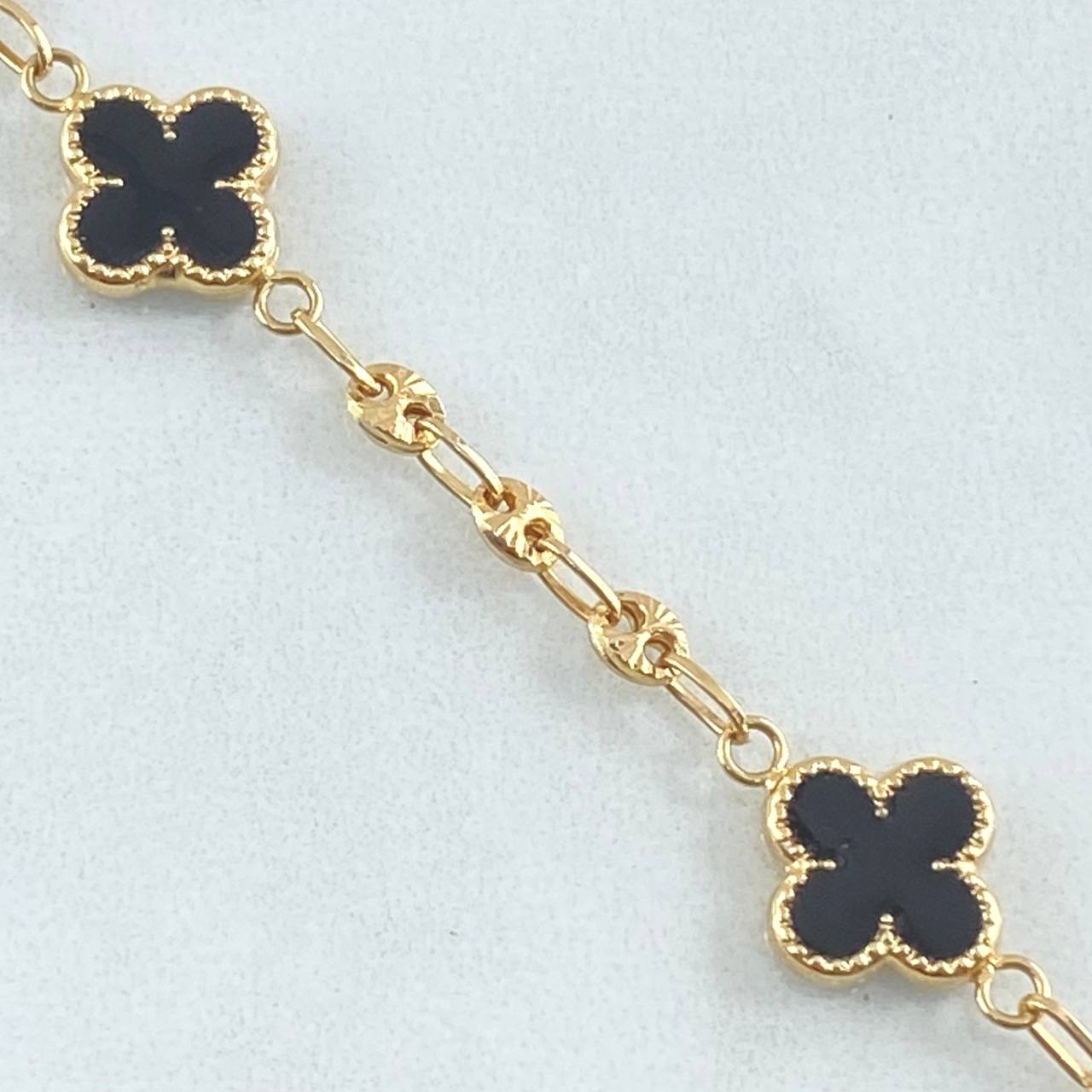 Pulso GC Trebol 4.15gr / 18cm / Oro 18K -