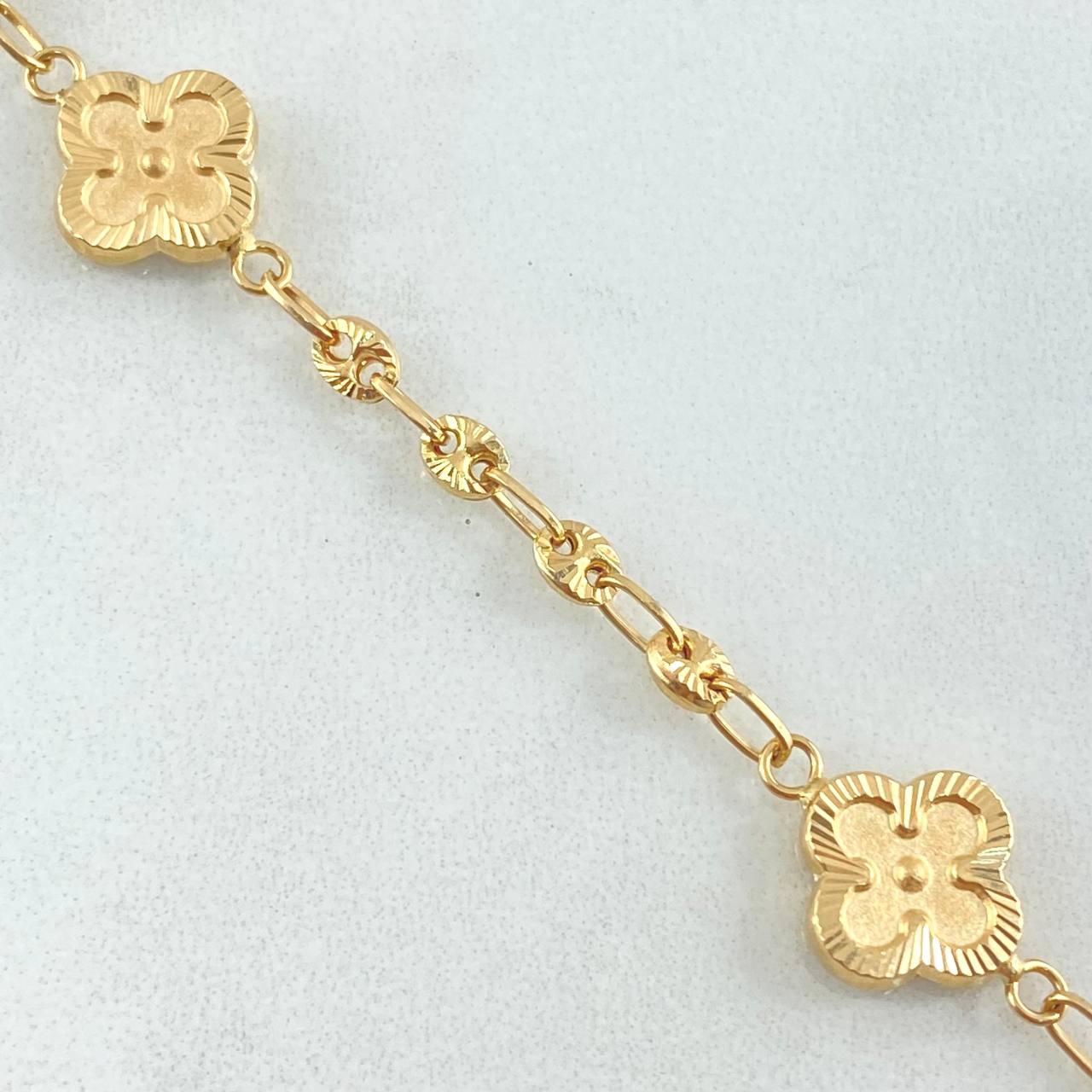 Pulso GC Trebol 4.5gr / 19cm / Oro 18K -
