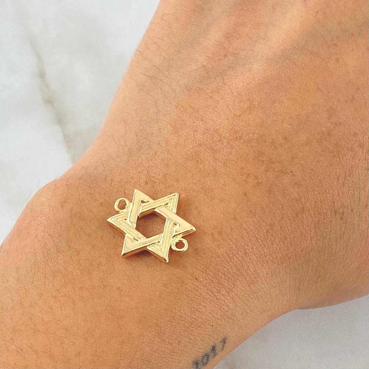 Herraje Estrella De David 1gr / 1.7cm / Oro 18K ©
