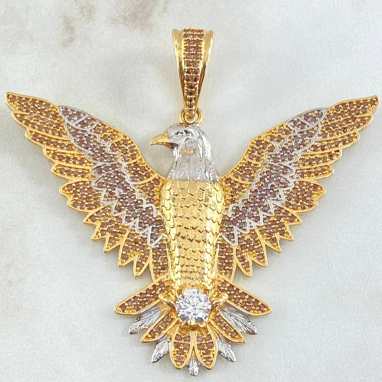 Dije Aguila 18.25gr / 5.7cm / Oro 18K ©