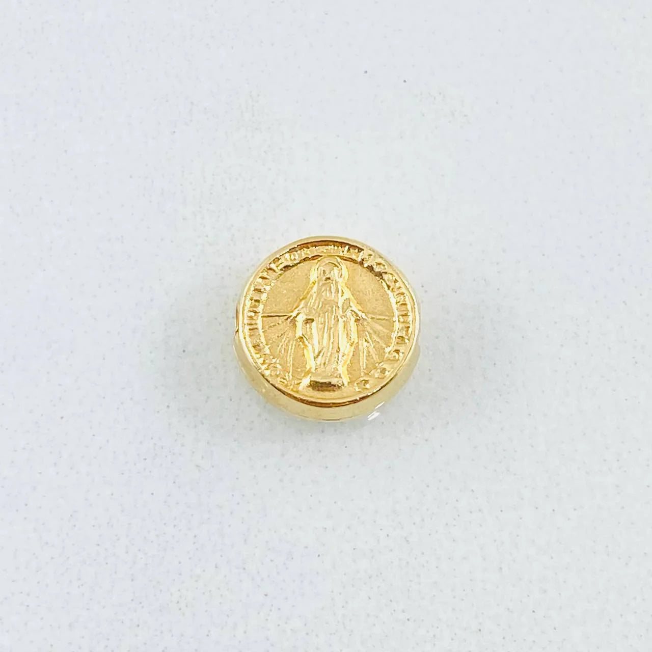 Herraje Virgen De La Milagrosa 0.75 g / 1.5 cm Oro Amarillo 18K