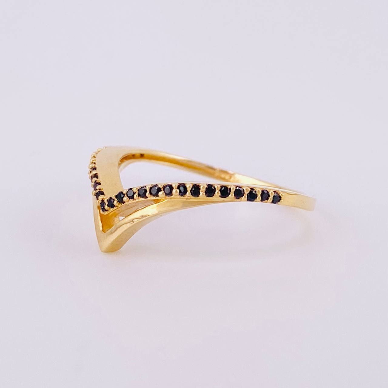 Anillo En V 2.35g / T7 1/4 Oro Amarillo 18K