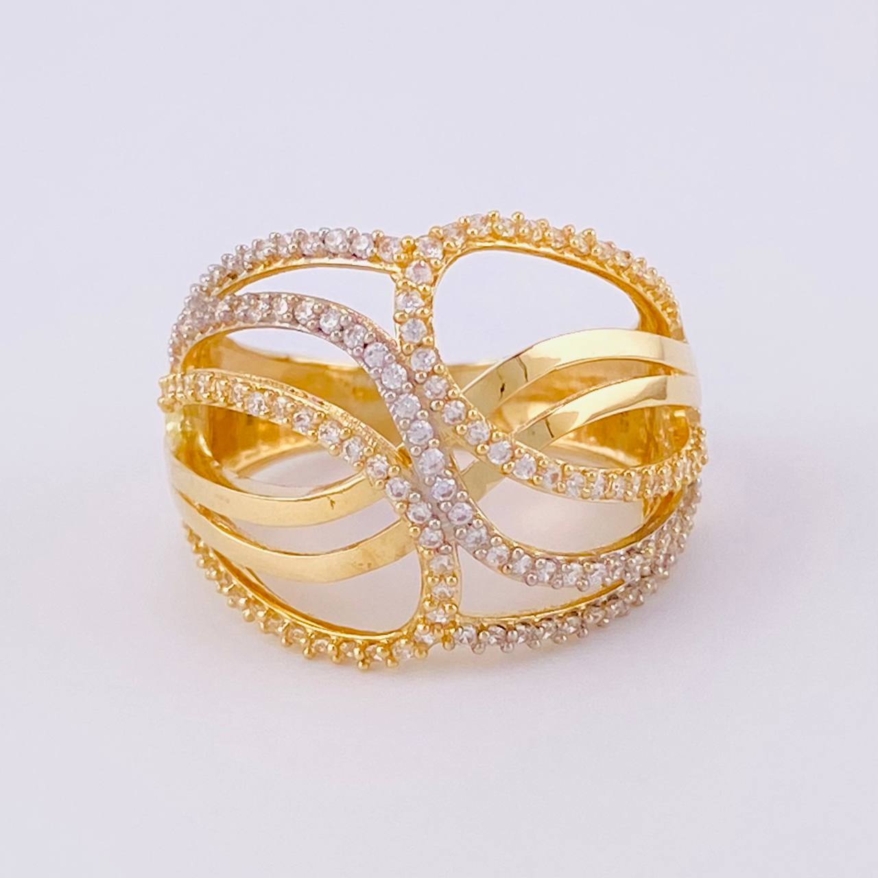 Anillo Olas Cruzadas 6.75g / T7 1/4 Dos Oros Amarillo Blanco 18K
