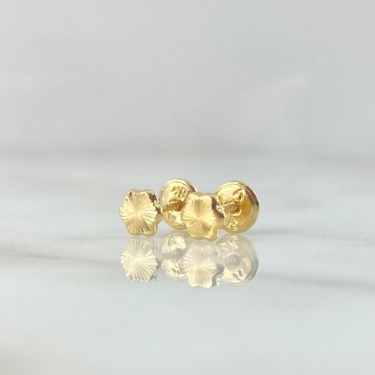 Topos Flores 0.5gr / 5mm Diamantadas Oro Amarillo 18K
