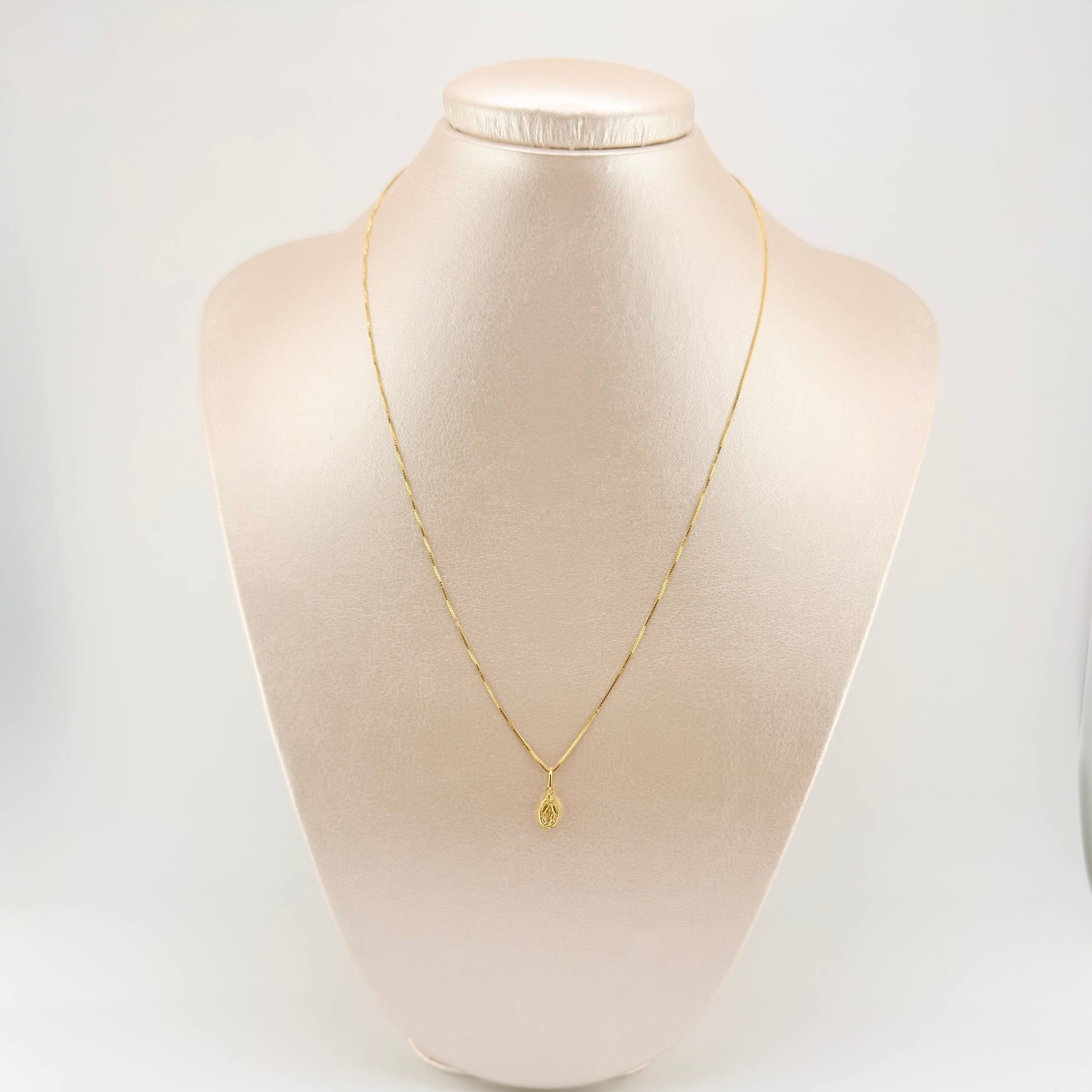 Set Cadena y Dije Veneciana + Virgen Milagrosa 1.3gr / 45cm / 0.6mm Oro Amarillo 18K (Oferta)