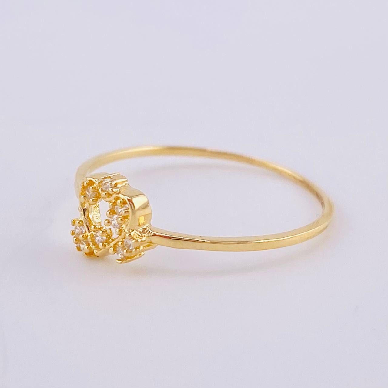 Anillo Destellos Corazón 0.9 g / T7 1/4 Oro Amarillo 18K