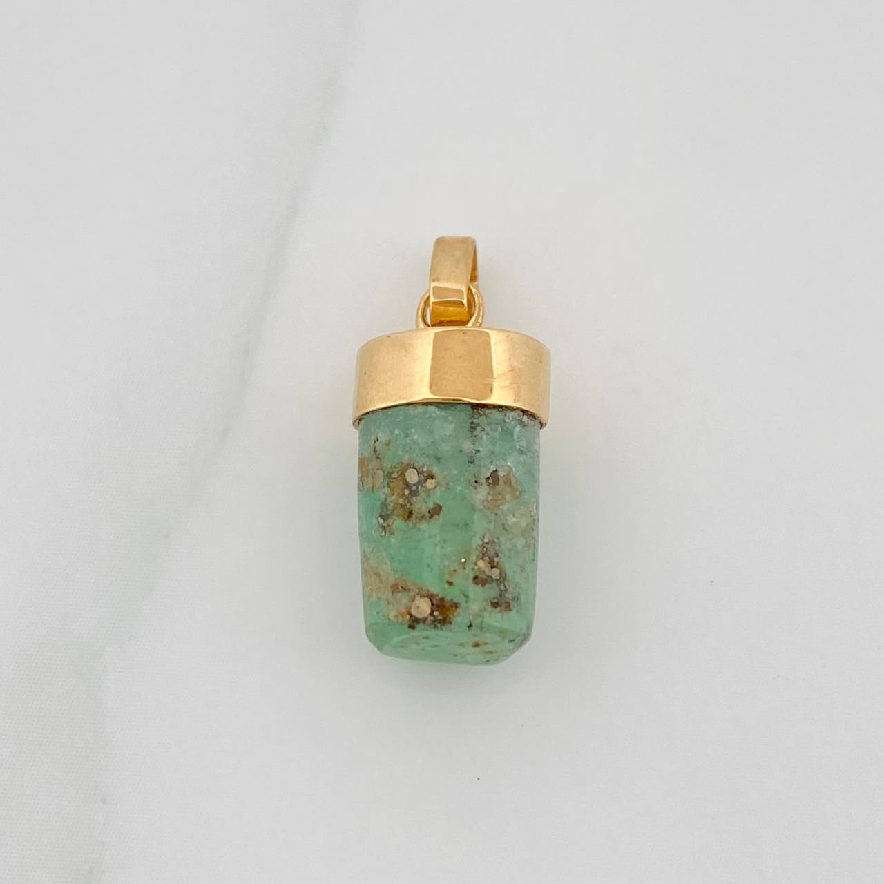 Dije Morralla Esmeralda 0.8g / 2cm Oro Amarillo 18K