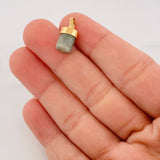 Dije Morralla Esmeralda 0.8g / 1.7cm Oro Amarillo 18K