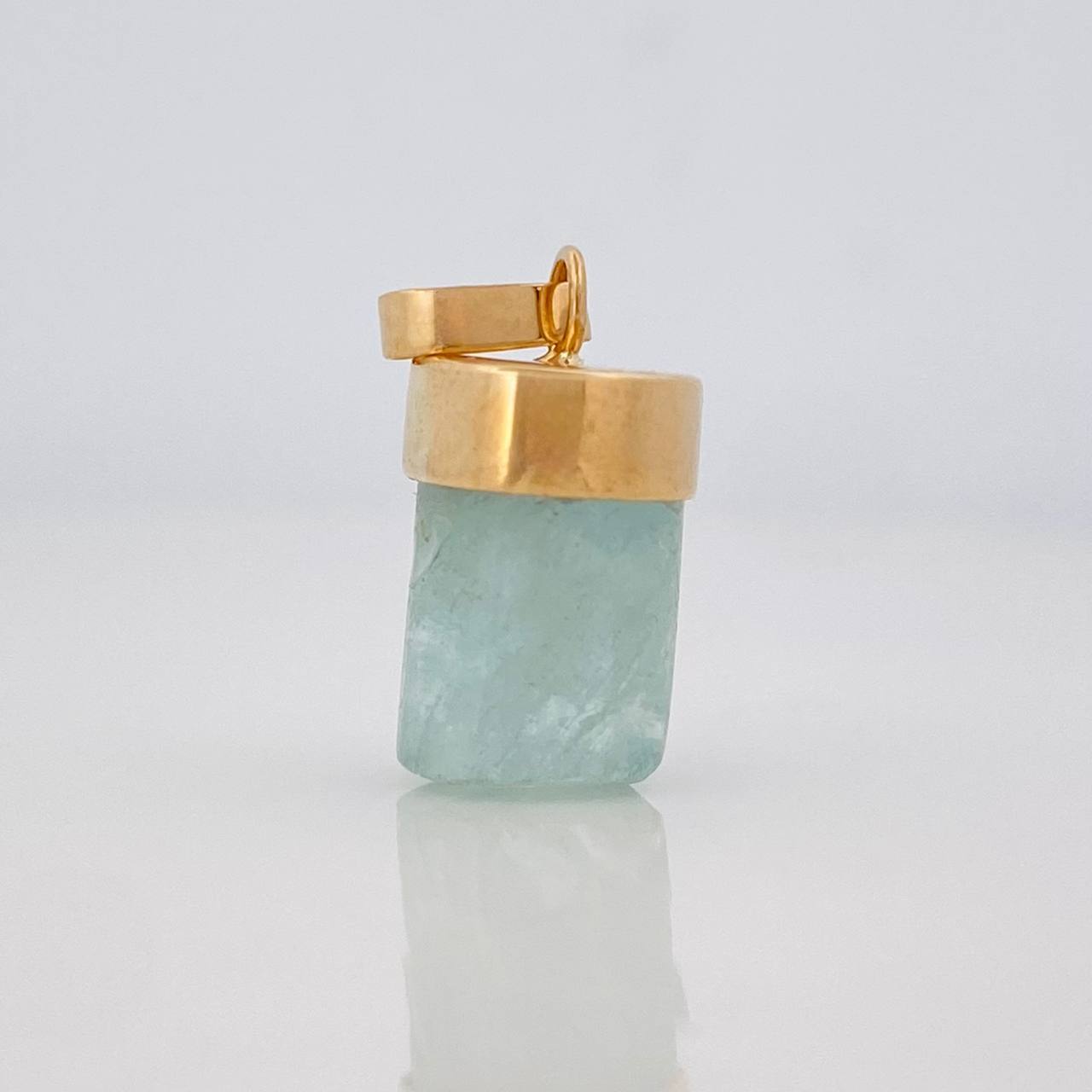 Dije Morralla Esmeralda 0.8g / 1.8cm Oro Amarillo 18K