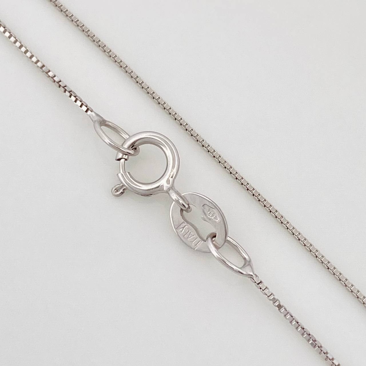 Set Cadena Veneciana + Dije Corazon Esmeralda 0.4pts / 1.45g / 45cm Oro Blanco 18K