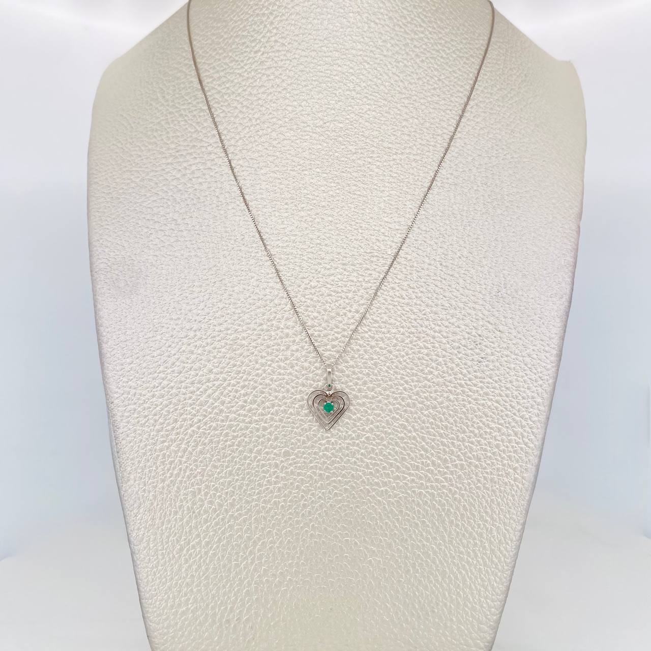 Set Cadena Veneciana + Dije Corazon Esmeralda 0.5pts / 1.55g / 45cm Oro Blanco 18K
