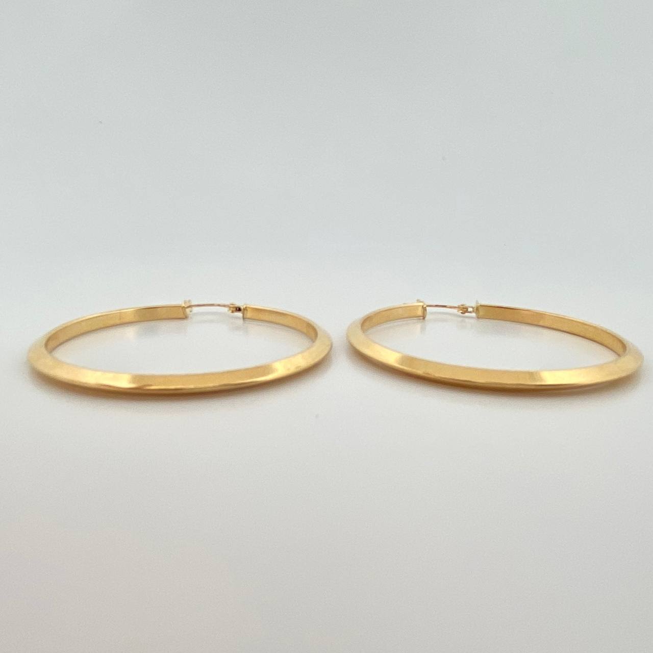 Candongas Clau 4.4gr / 4.9cm / Oro Amarillo 18K &