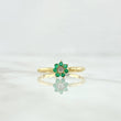 Anillo Flor Siete Pétalos 1.2gr / T6 1/4 / Esmeraldas 14Pts - Circones Blancos Oro Amarillo 18K (Joya) ©