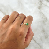 Anillo Flor Siete Pétalos 1.2gr / T6 1/4 / Esmeraldas 14Pts - Circones Blancos Oro Amarillo 18K (Joya) ©
