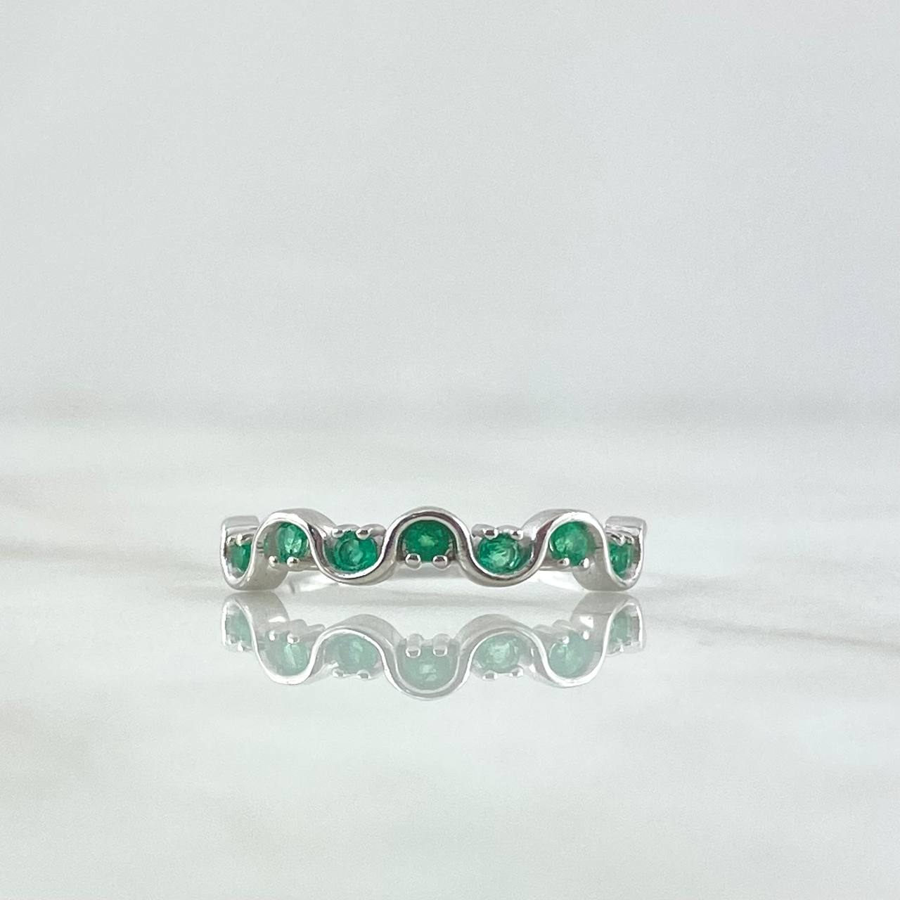 Anillo Eslalon 1.5gr / T6 1/4 / Esmeraldas 17Pts Oro Blanco 18K (Joya) ©