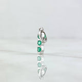Dije Trio Lineal 0.85gr / 2cm / Esmeraldas 15Pts Oro Blanco 18K (Joya) ©