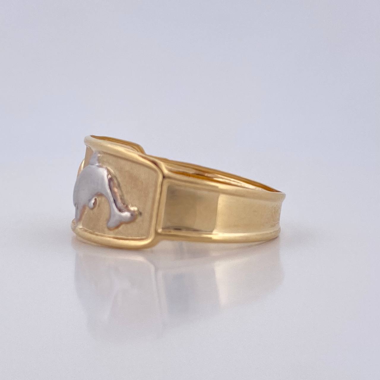 Anillo Delfin 1.65gr / T6 1/2 / Oro 18K &