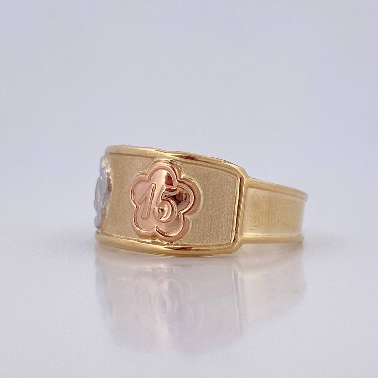 Anillo Flor 15s 1.8gr / T9 / Oro 18K &