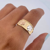 Anillo Flor 15s 1.8gr / T9 / Oro 18K &