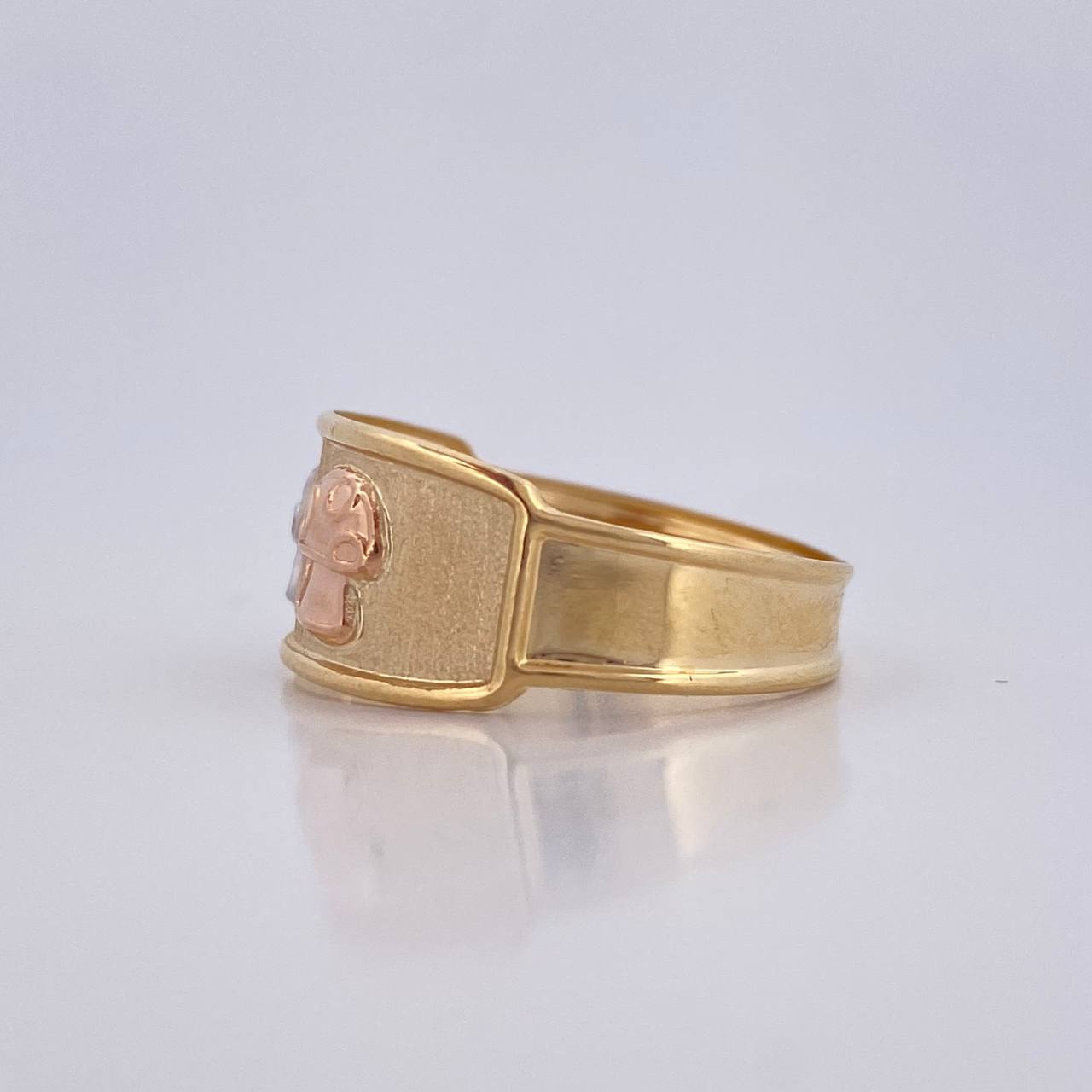 Anillo Hongos 1.65g / T6 1/4 Tres Oros 18K