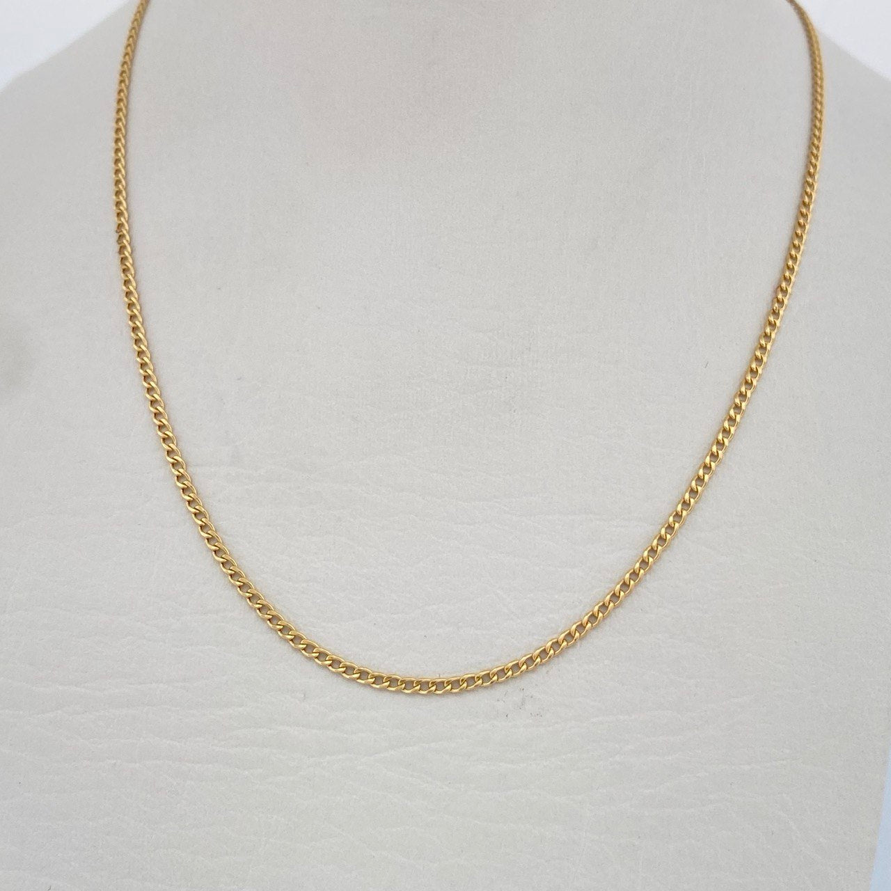 Cadena Cubana 1gr / 40.8cm / Oro Amarillo +1 18K $