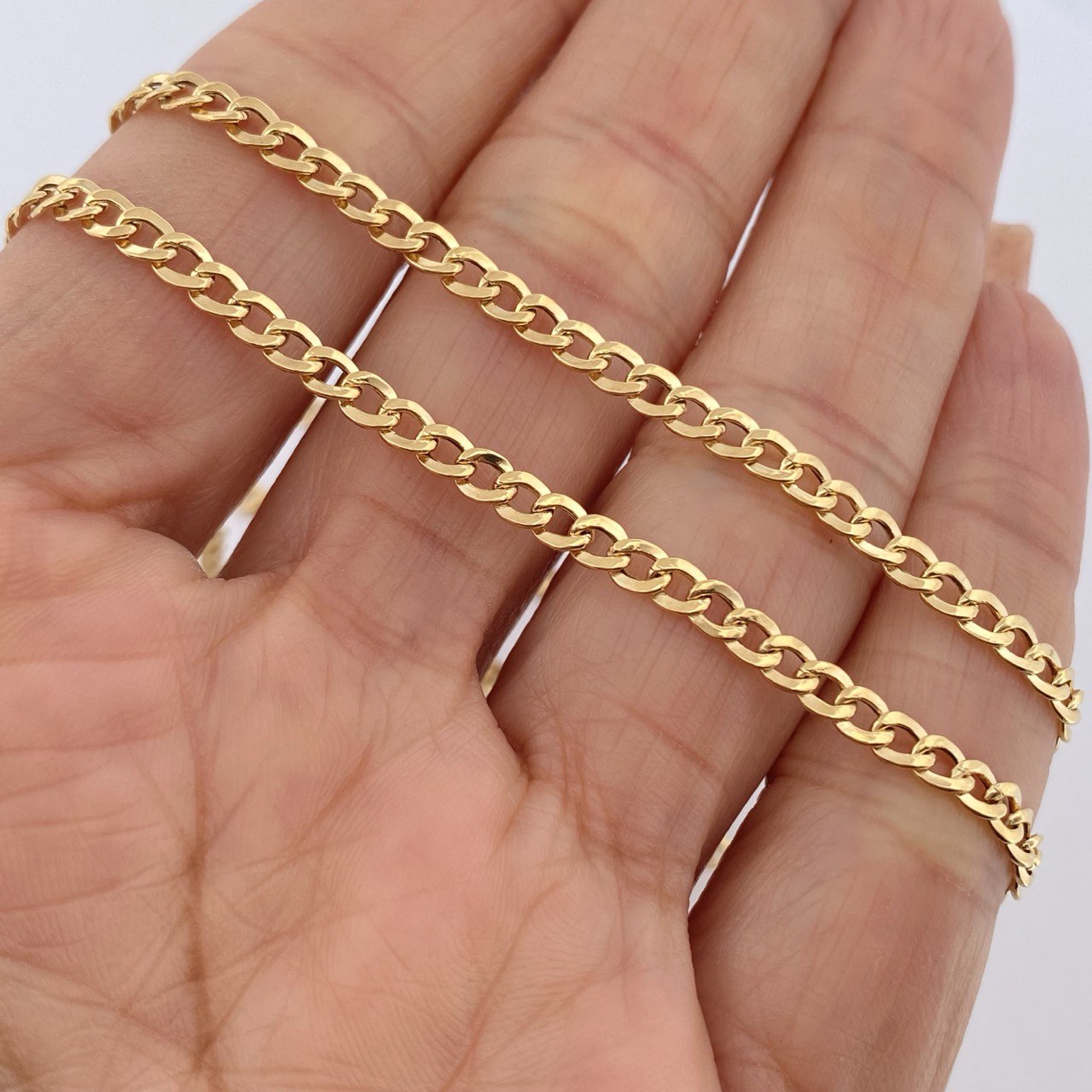 Cadena Cubana 5.4gr / 65.5cm / Oro Amarillo +1 18K $