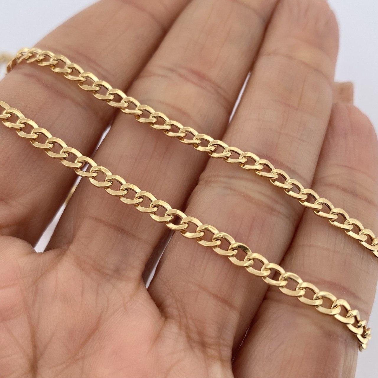 Cadena Cubana 5.25gr / 65.5cm / Oro Amarillo +1 18K $