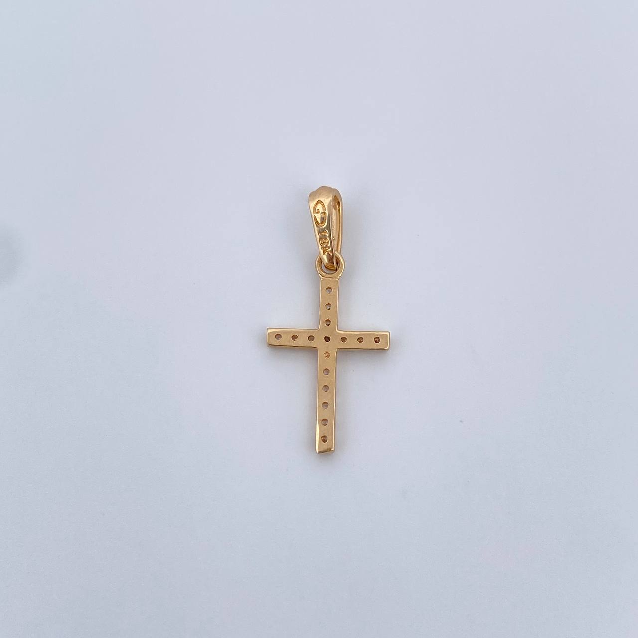 Dije Cruz 0.85gr / 2.4cm / Circones Blancos Oro Amarillo 18K &