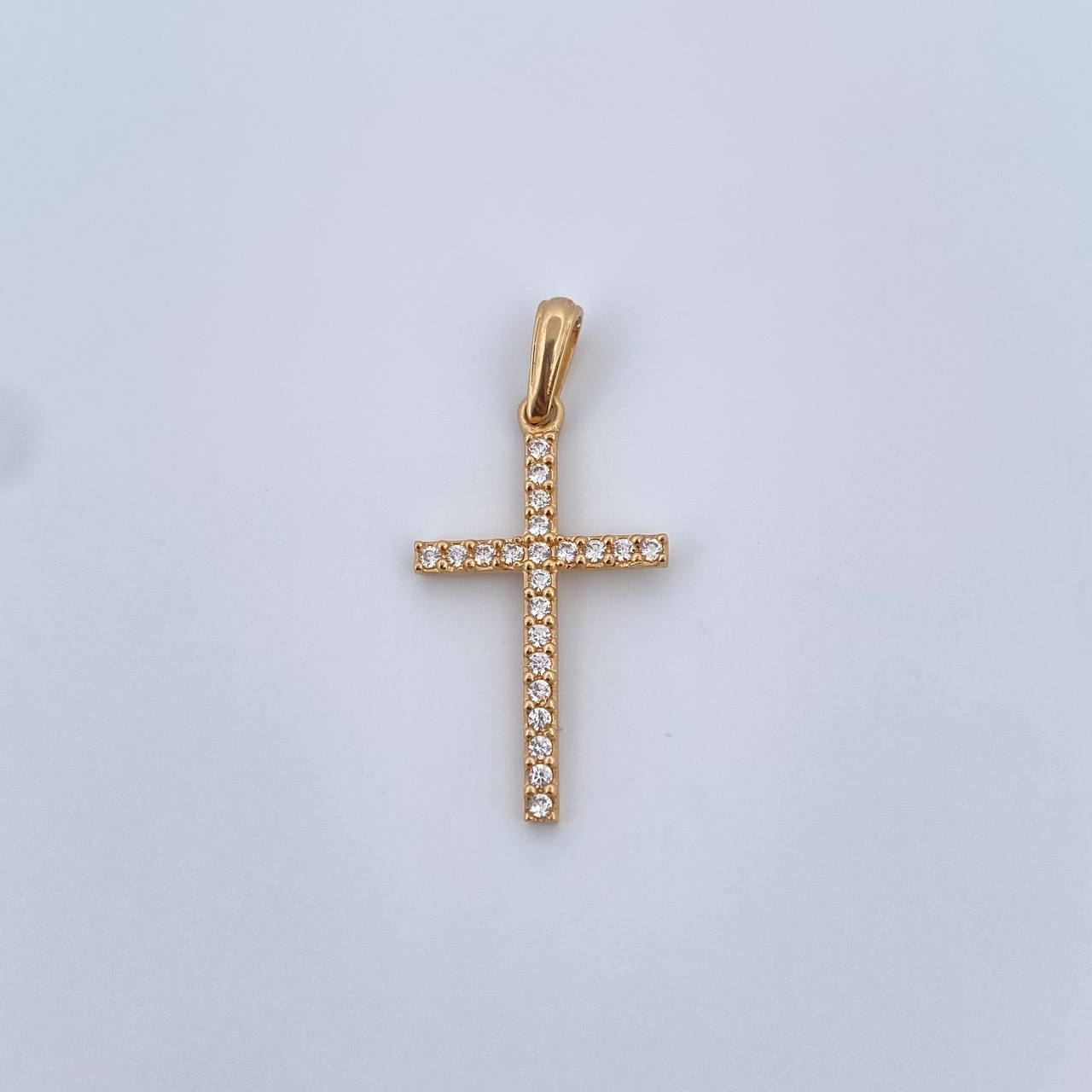 Dije Cruz 1.2gr / 2.9cm / Circones Blancos Oro Amarillo 18K &