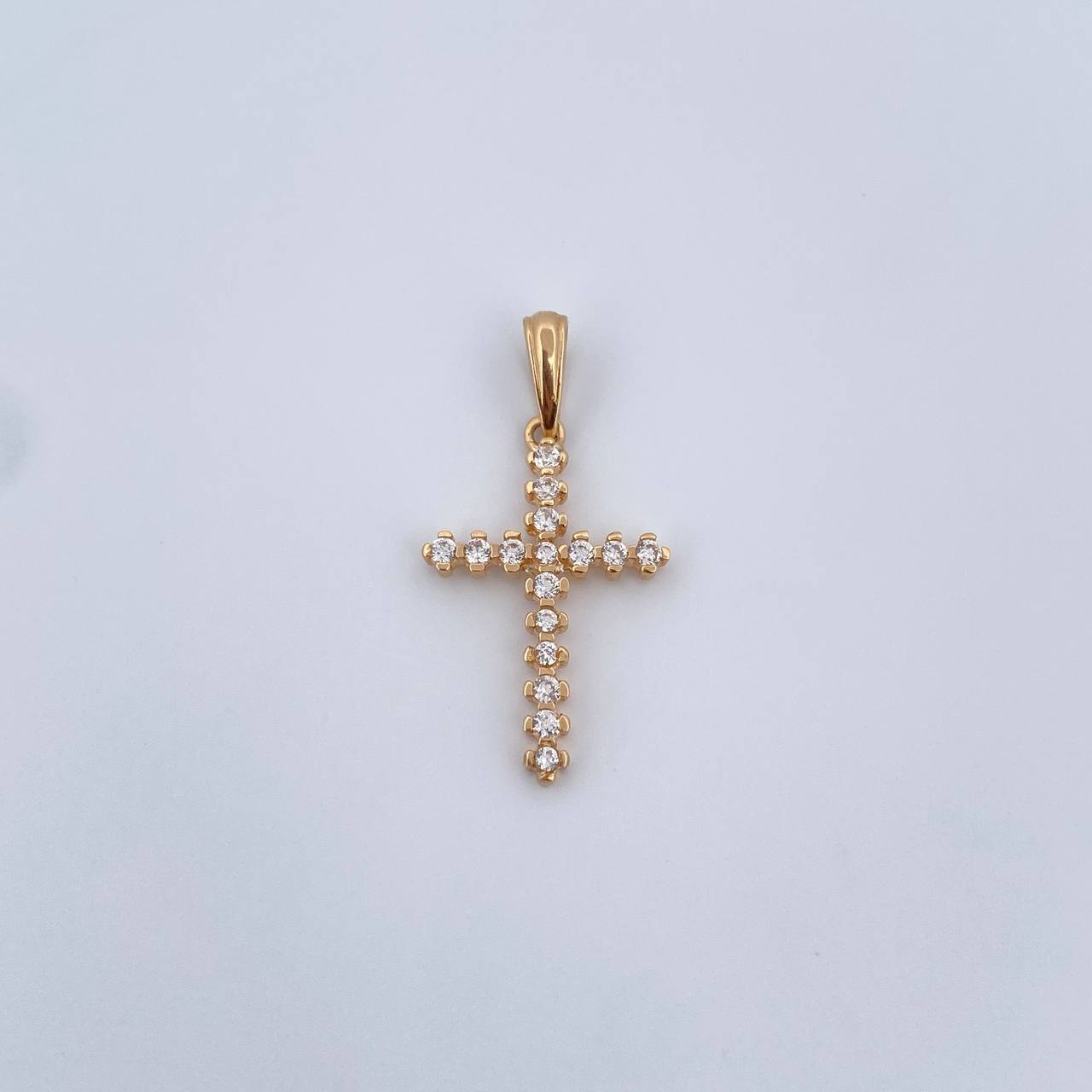 Dije Cruz 1.55gr / 3.1cm / Circones Blancos Oro Amarillo 18K &
