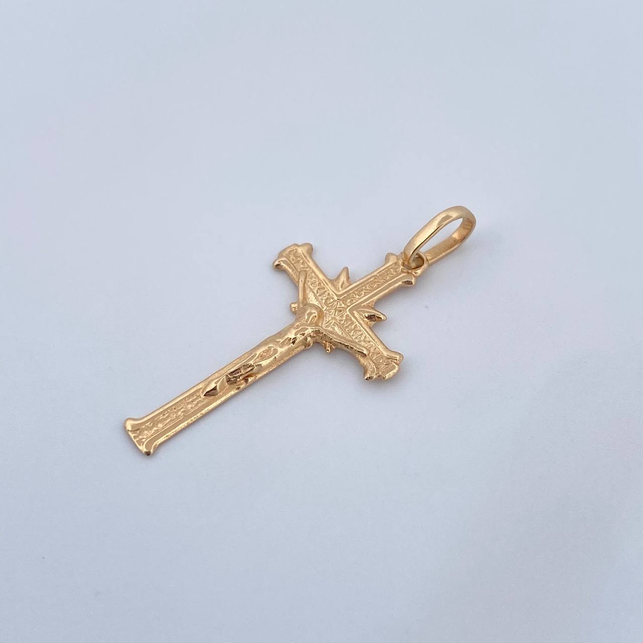 Dije Cruz Cristo 1.2gr / 3cm / Oro Amarillo 18K &