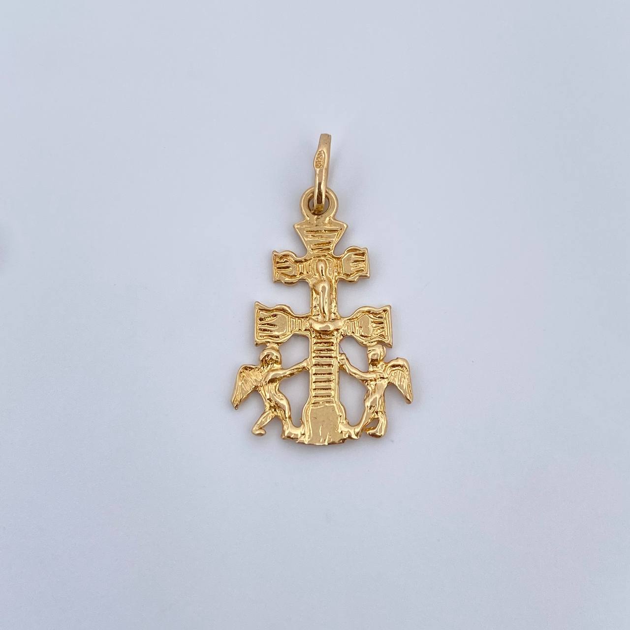 Dije Cruz De Caravaca 1.4gr / 2.8cm / Oro Amarillo 18K &