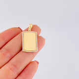 Dije Placa Rectangular Ovalada 3.65 g / 3.1 cm Oro Amarillo 18K
