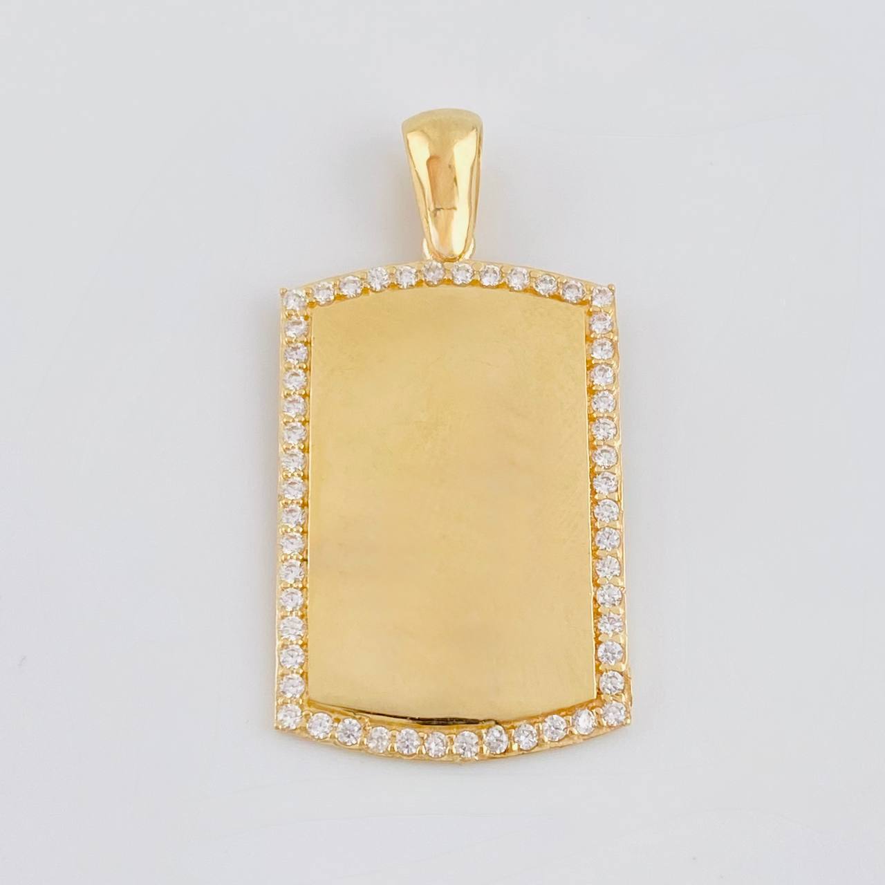 Dije Placa Rectangular Ovalada 6.2 g / 4.1 cm Oro Amarillo 18K