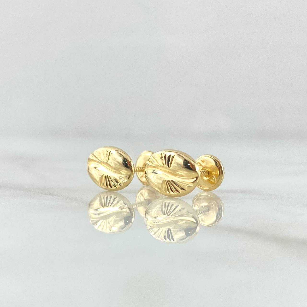 Topos Grano de Café 0.95gr / 9.7mm Diamantados Oro Amarillo 18K