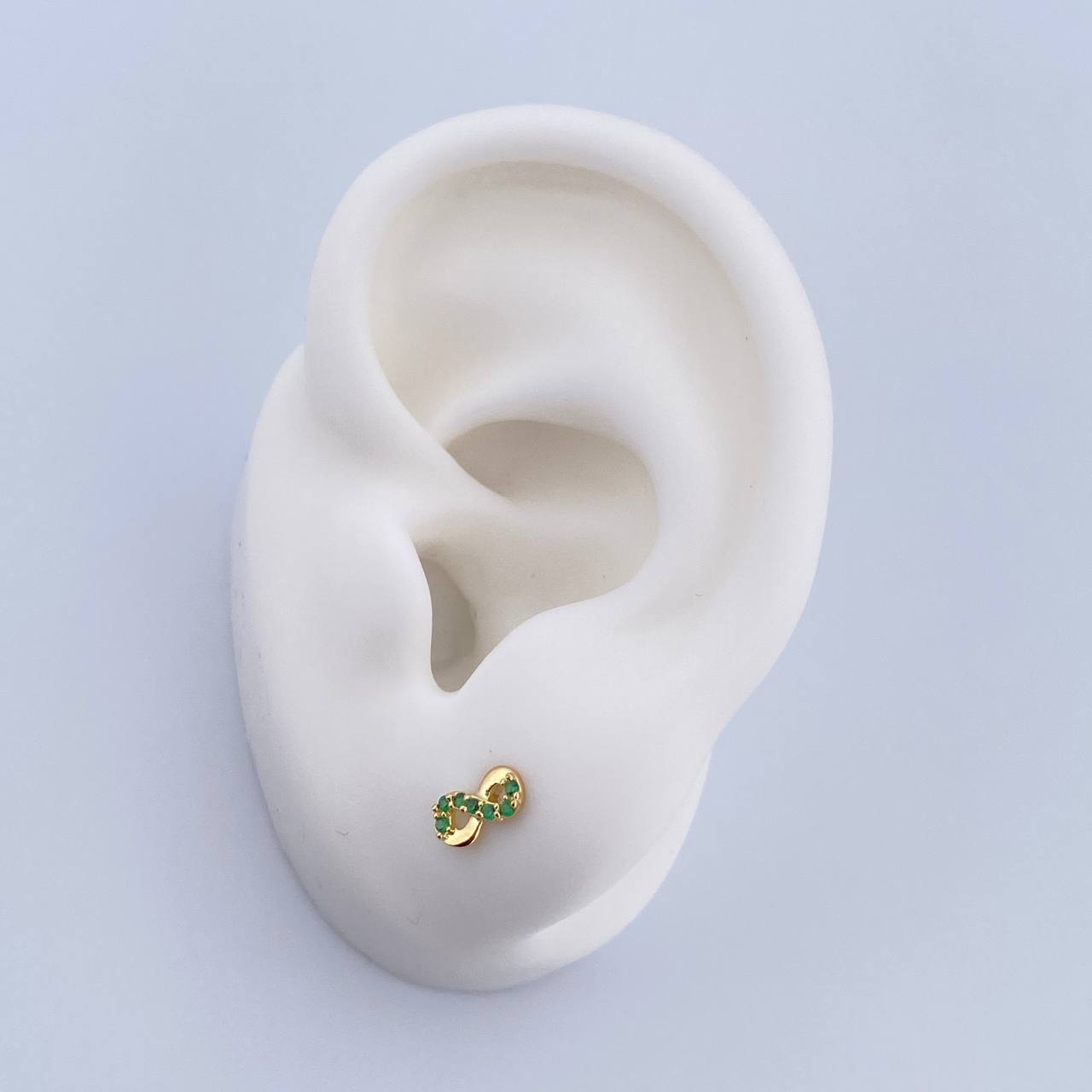 Topos Infinito 0.65gr / Circones Verdes Oro Amarillo 18K &