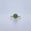 Anillo Flor Dalia 2.1gr / T5 1/4 / Esmeralda 21 Pts Diamante 21 Pts Dos Oros Amarillo Blanco 18K (Joya) &