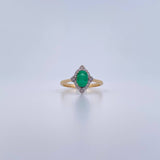 Anillo Rombo Gotico 3.65gr / T8 / Esmeralda 55 Pts Diamante 10 Pts Dos Oros Amarillo Blanco 18K (Joya) &