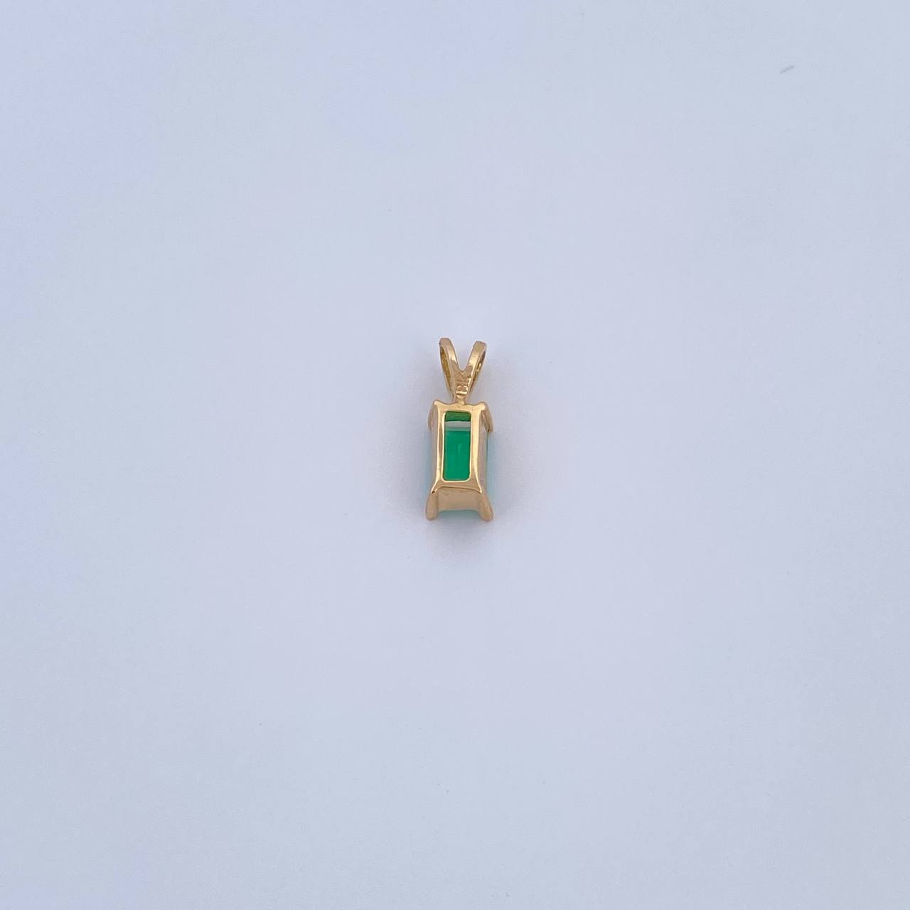 Dije Rectangulo 0.5gr / 1cm / Esmeralda 32 Pts Oro Amarillo 18K (Joya) &