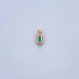 Dije Rectangulo 0.5gr / 1cm / Esmeralda 32 Pts Oro Amarillo 18K (Joya) &