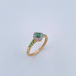 Anillo Flor Tetrapetala 2.85gr / T6 3/4 / Esmeralda 25 Pts Diamante 7 Pts Dos Oros Amarillo Blanco 18K (Joya) &