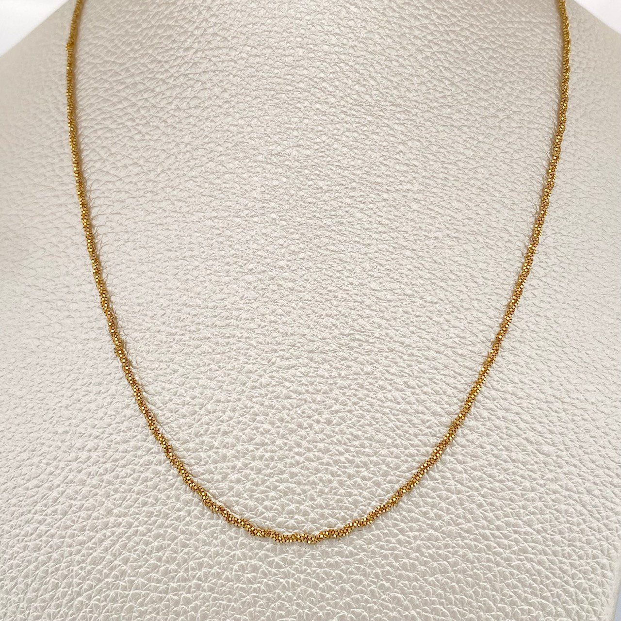 Cadena Veneciana Trenzada 3.15gr / 45cm / Oro Amarillo +3 18K &