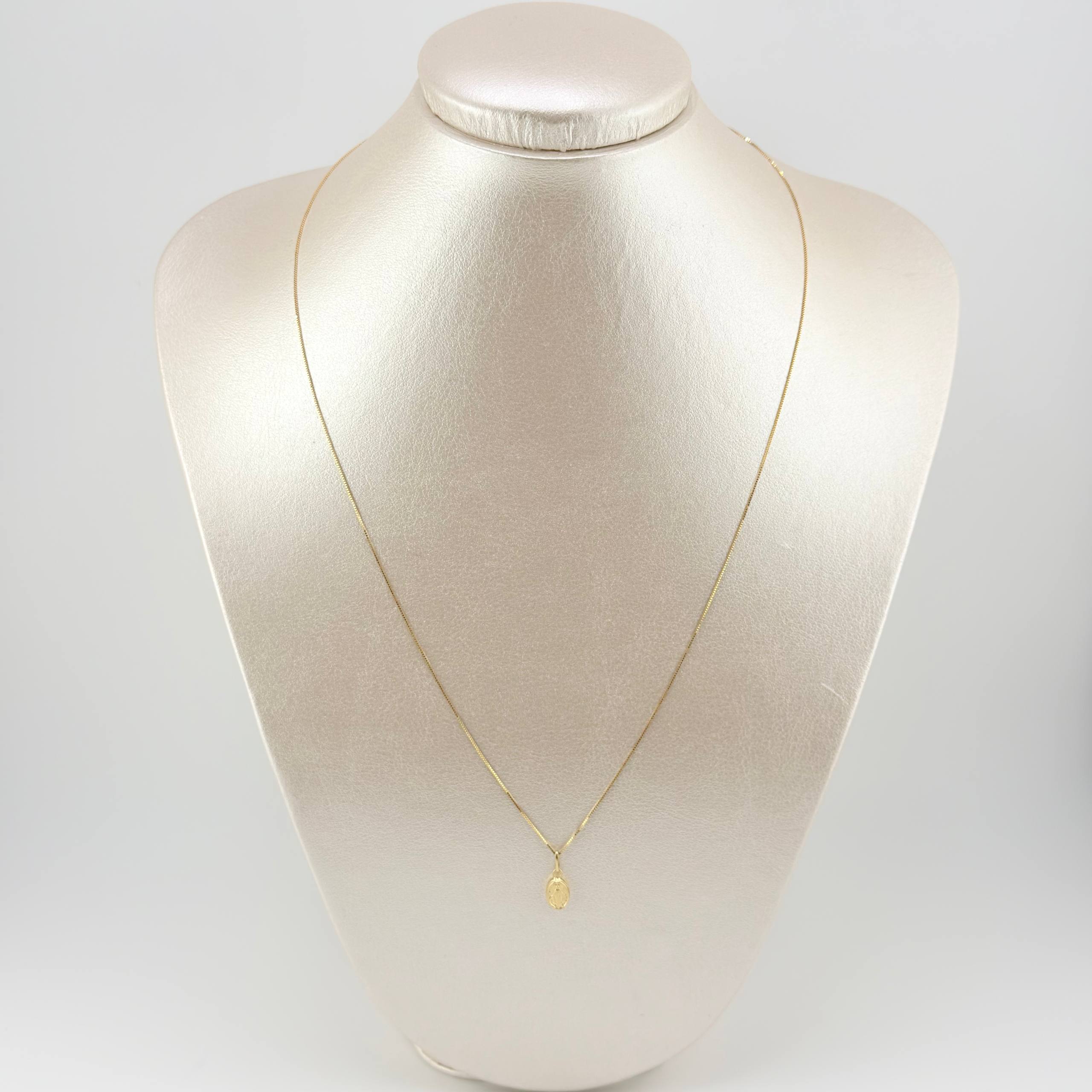 Set Cadena y Dije Veneciana + Virgen Milagrosa 1.25gr / 45cm / 0.6mm Oro Amarillo 18K (Oferta)